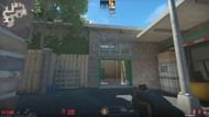 Aim where the crosshair is (Image via Valve)